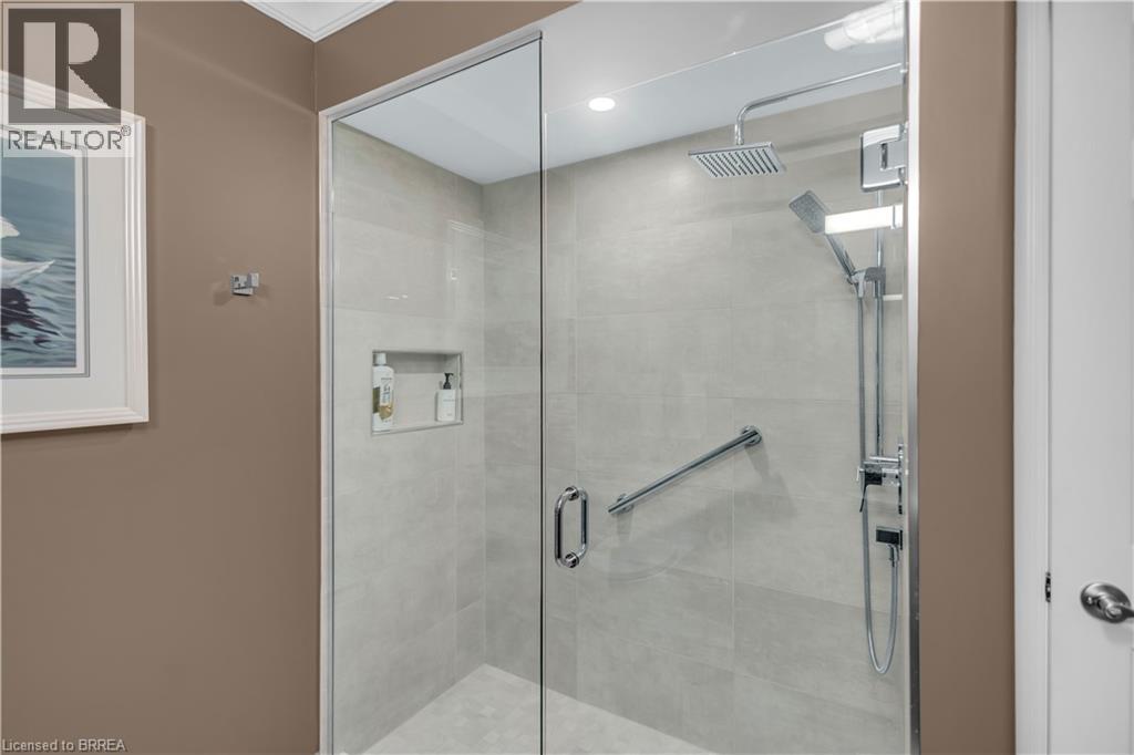 633 Park Road N Unit# 13, Brantford, Ontario  N3R 8B6 - Photo 14 - 40855695