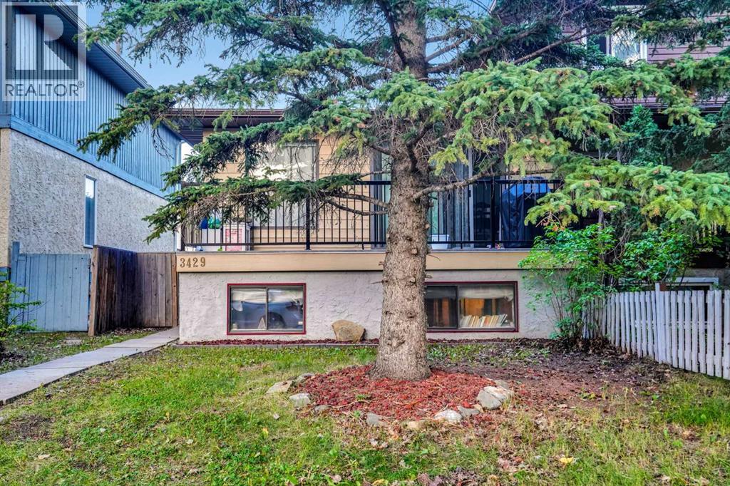 3429 Cedarille Drive SW, Calgary, Alberta  T2W 3J3 - Photo 3 - A2339014