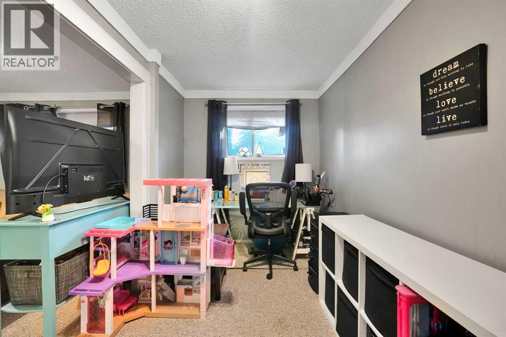 3429 Cedarille Drive SW, Calgary, Alberta  T2W 3J3 - Photo 38 - A2339014