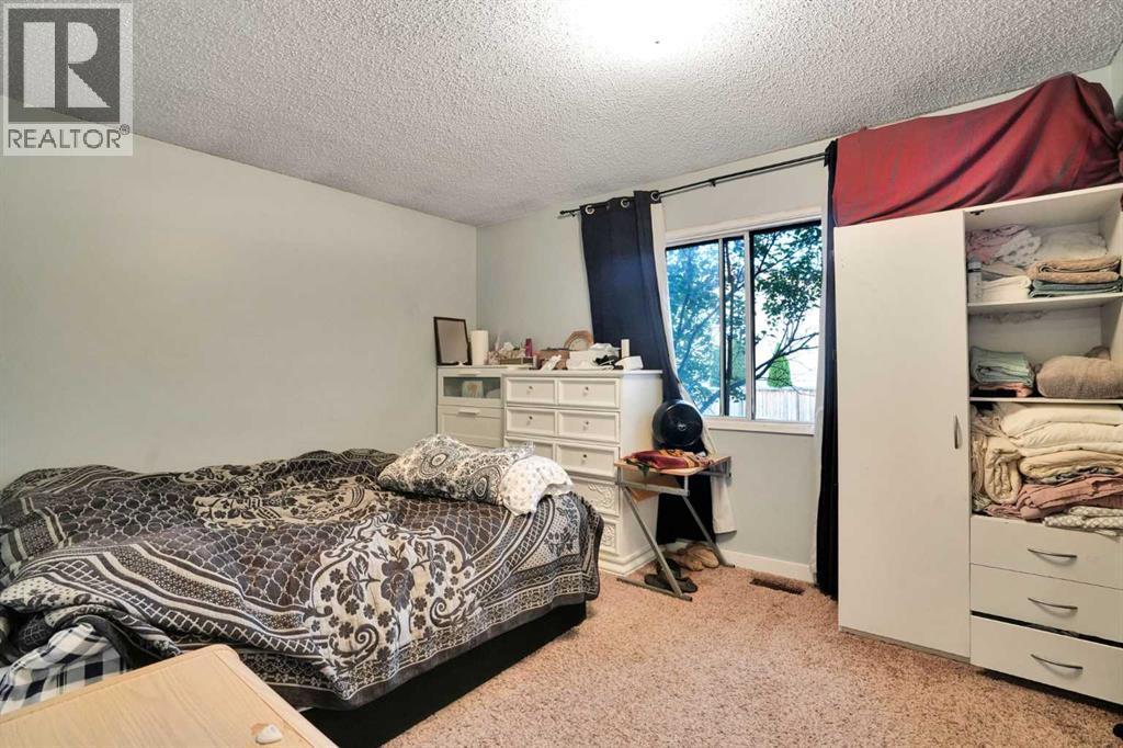 3429 Cedarille Drive SW, Calgary, Alberta  T2W 3J3 - Photo 21 - A2339014
