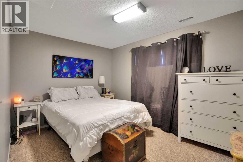 3429 Cedarille Drive SW, Calgary, Alberta  T2W 3J3 - Photo 28 - A2339014