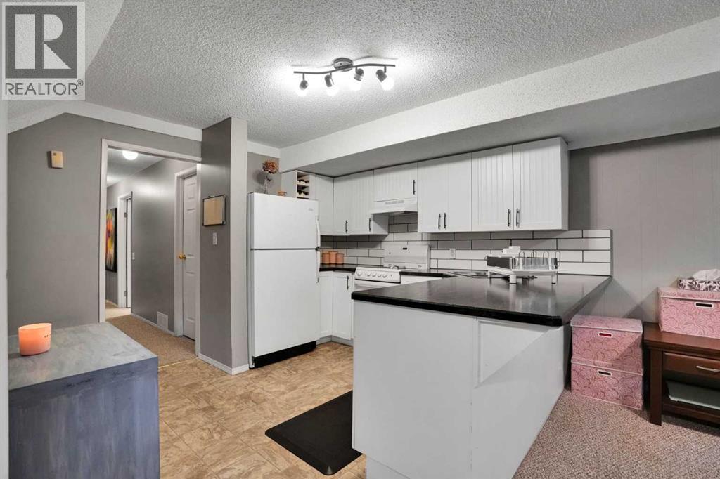 3429 Cedarille Drive SW, Calgary, Alberta  T2W 3J3 - Photo 41 - A2339014