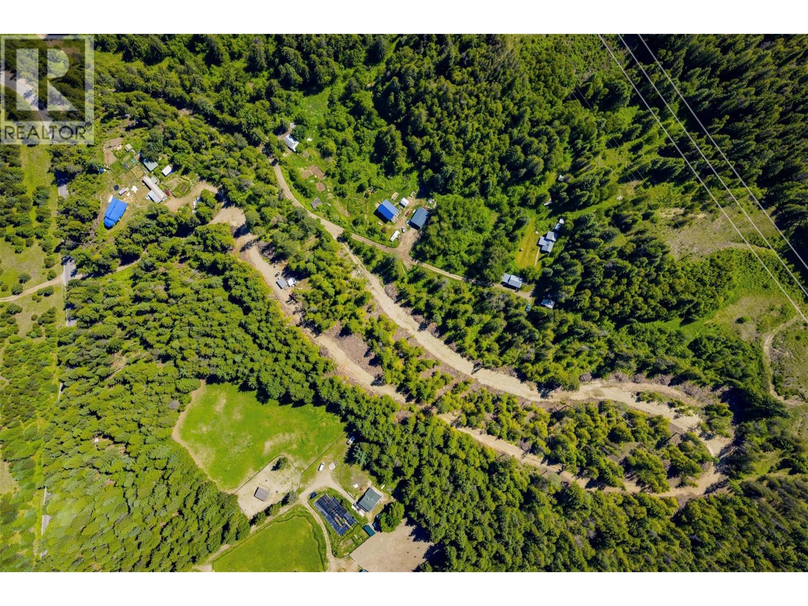3945 Saunders Road, Passmore, British Columbia V0G 2J0 - Photo 22 - 10395877