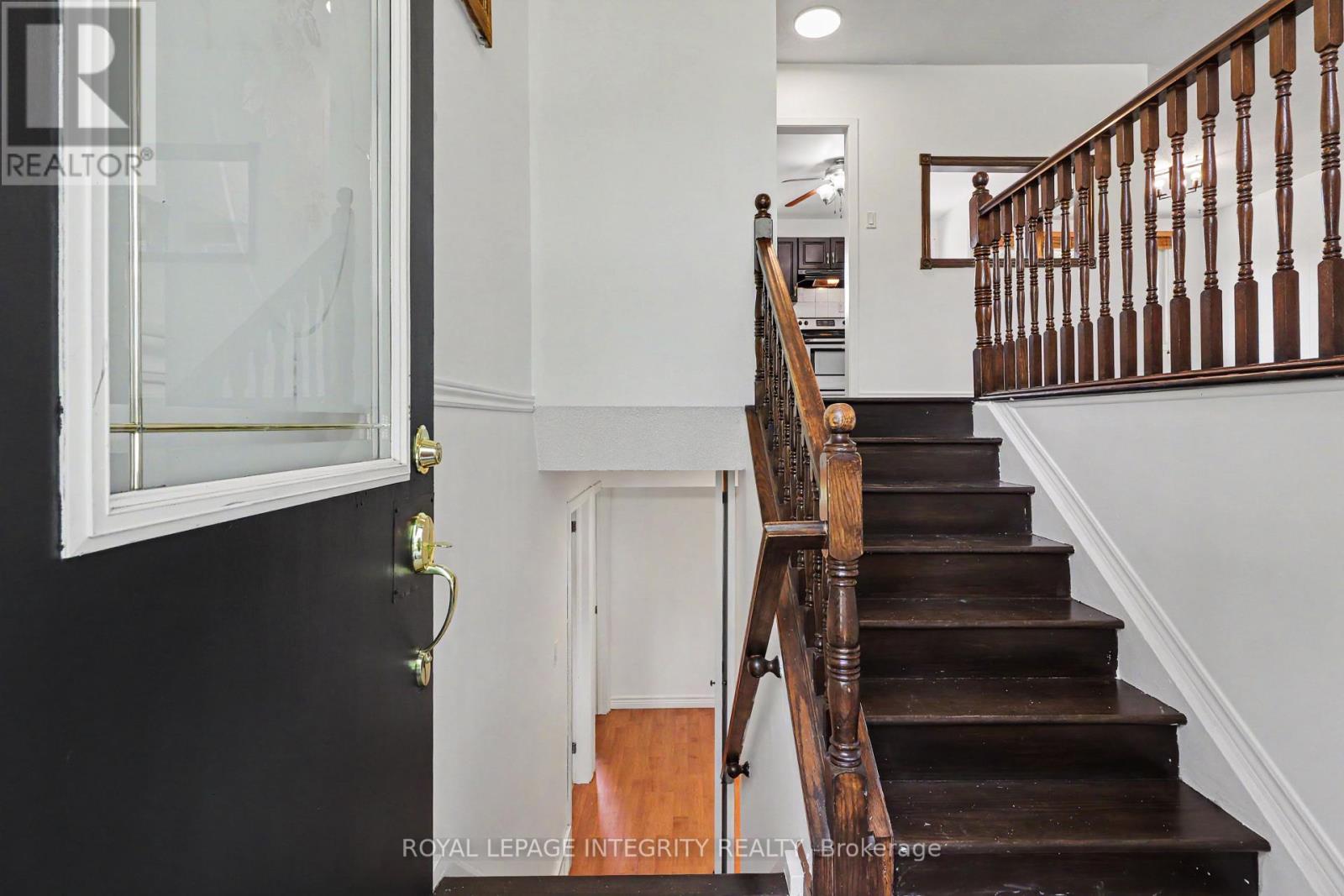 1034 Walkley Road, Ottawa, Ontario  K1V 6R2 - Photo 4 - X13697972