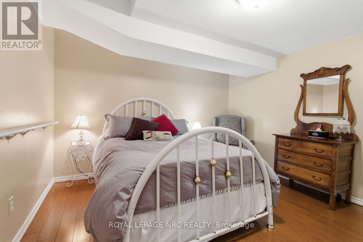 26 Strada Boulevard, St. Catharines, Ontario  L2S 3L8 - Photo 32 - X13697984