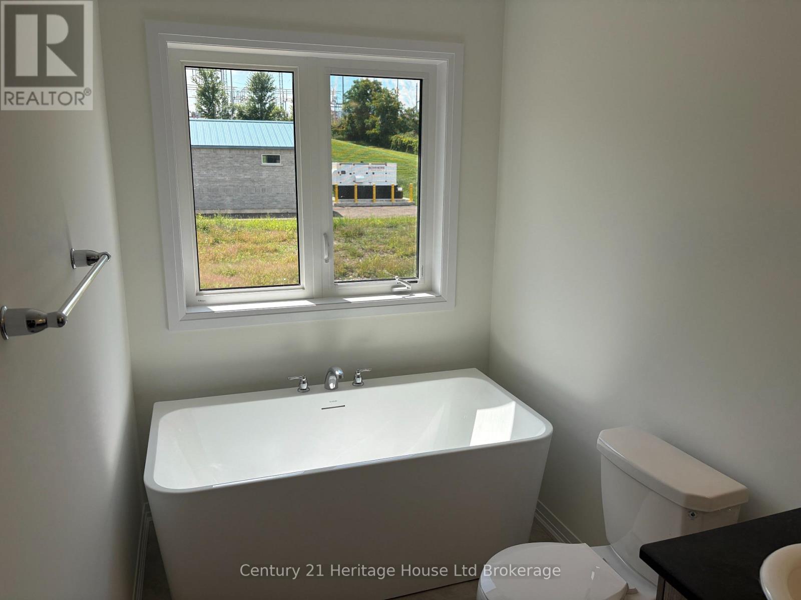 462 Jack Wilford Way, Woodstock, Ontario  N4S 0G4 - Photo 18 - X13697988