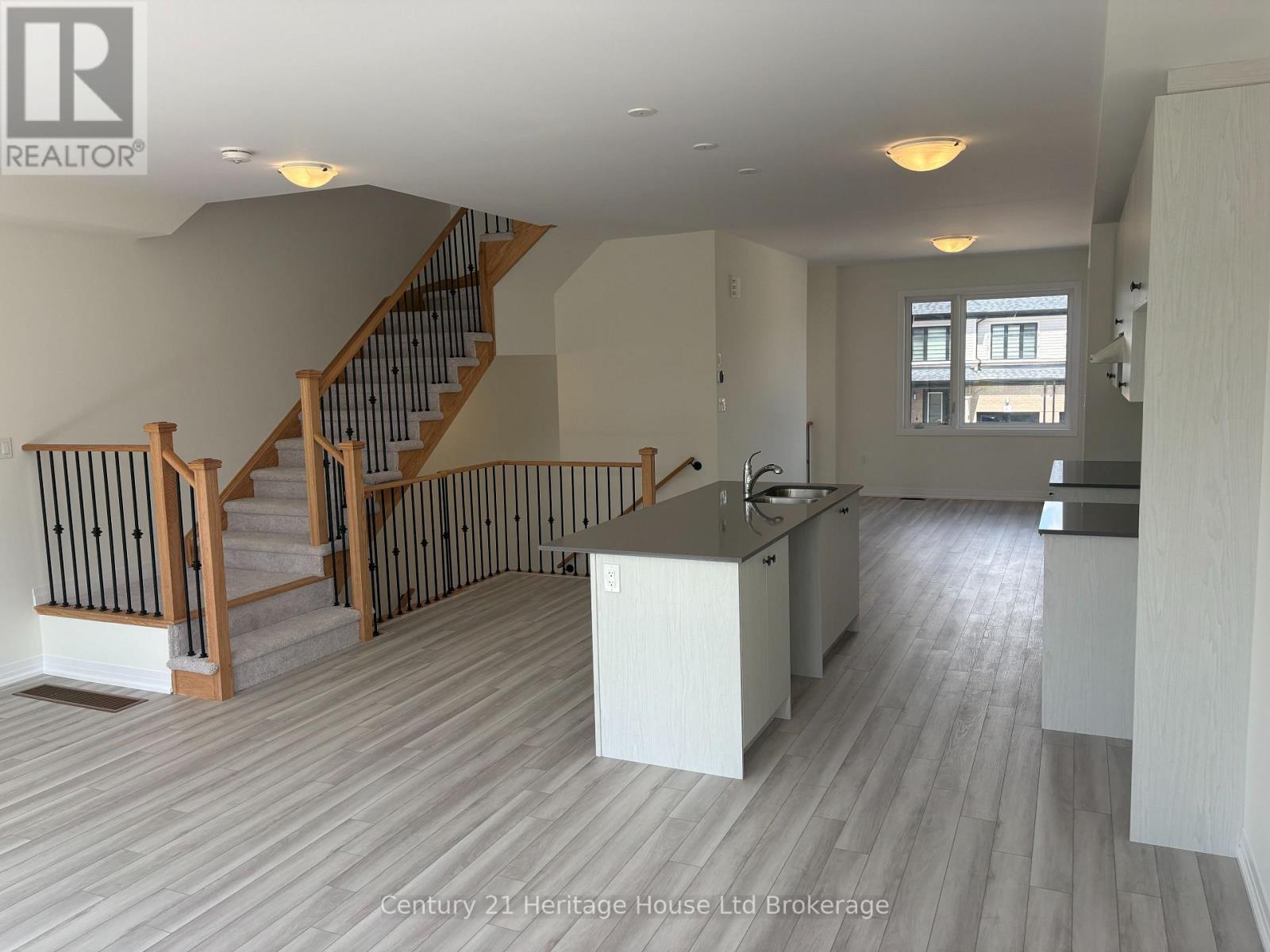 462 Jack Wilford Way, Woodstock, Ontario  N4S 0G4 - Photo 8 - X13697988