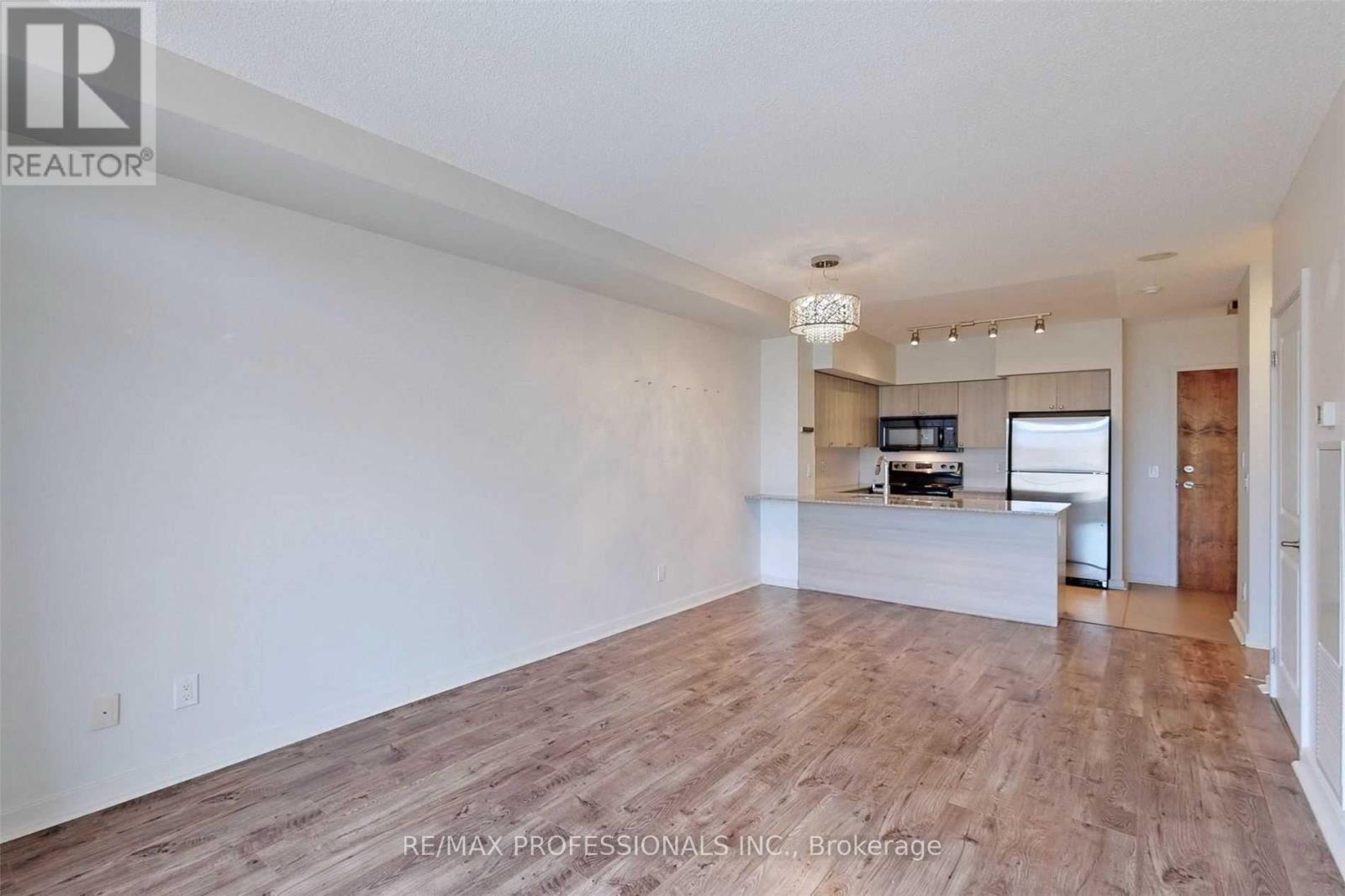 313 - 1235 Bayly Street, Pickering, Ontario  L1W 1L7 - Photo 12 - E13697978