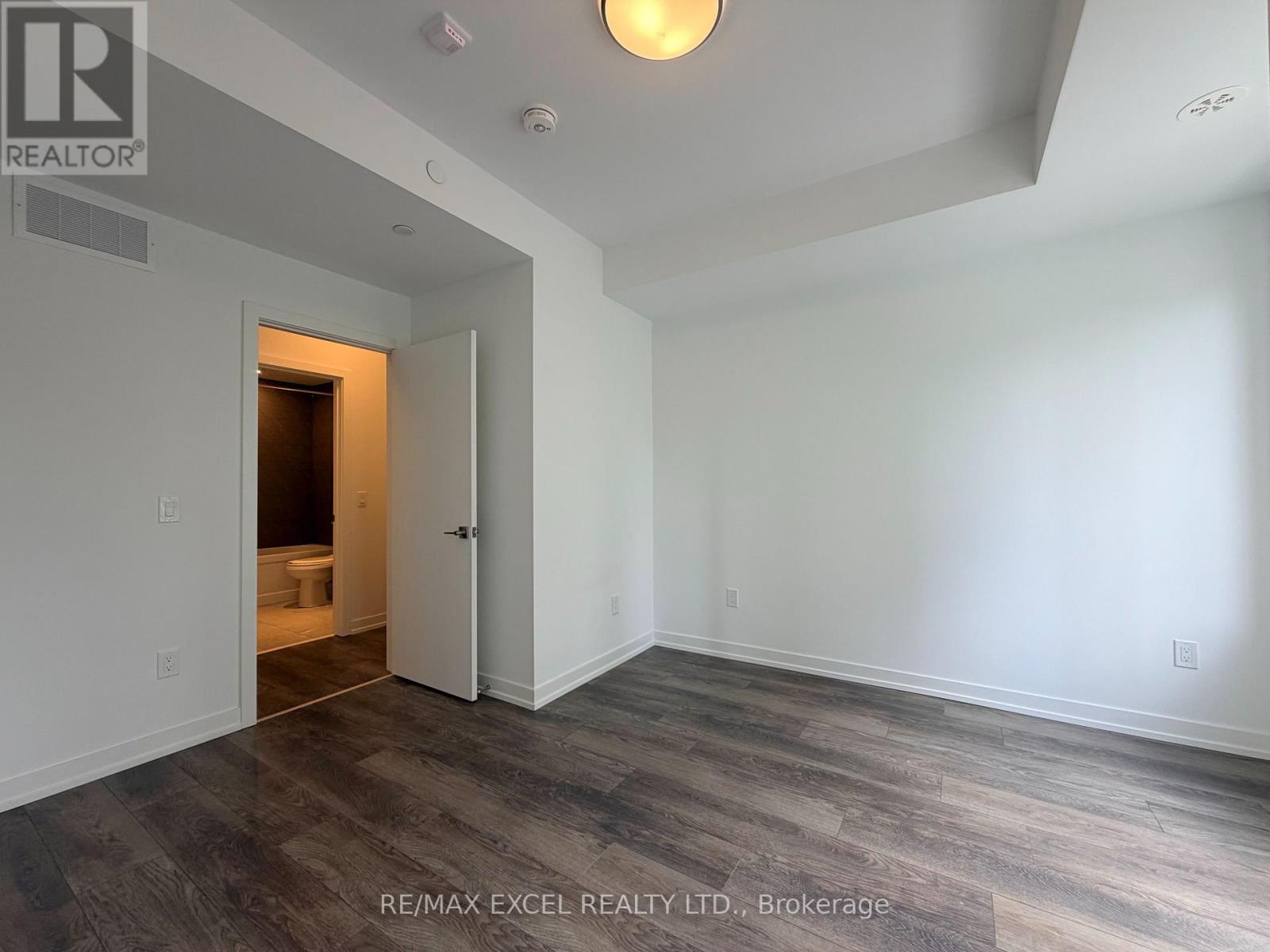 5 - 3069 Pharmacy Avenue, Toronto, Ontario  M1W 2H1 - Photo 14 - E13698020