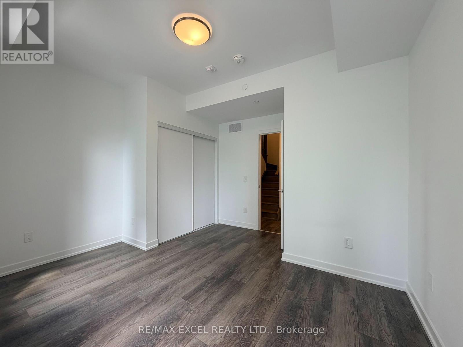 5 - 3069 Pharmacy Avenue, Toronto, Ontario  M1W 2H1 - Photo 15 - E13698020