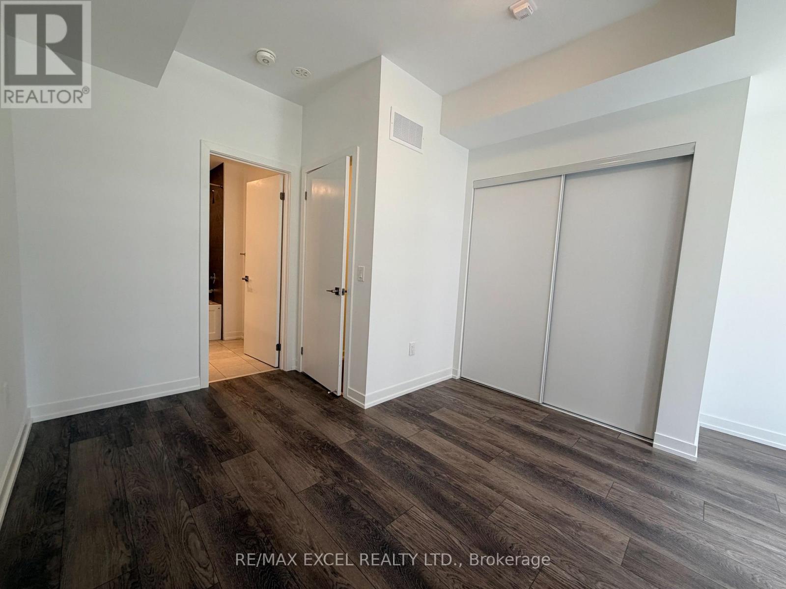 5 - 3069 Pharmacy Avenue, Toronto, Ontario  M1W 2H1 - Photo 21 - E13698020