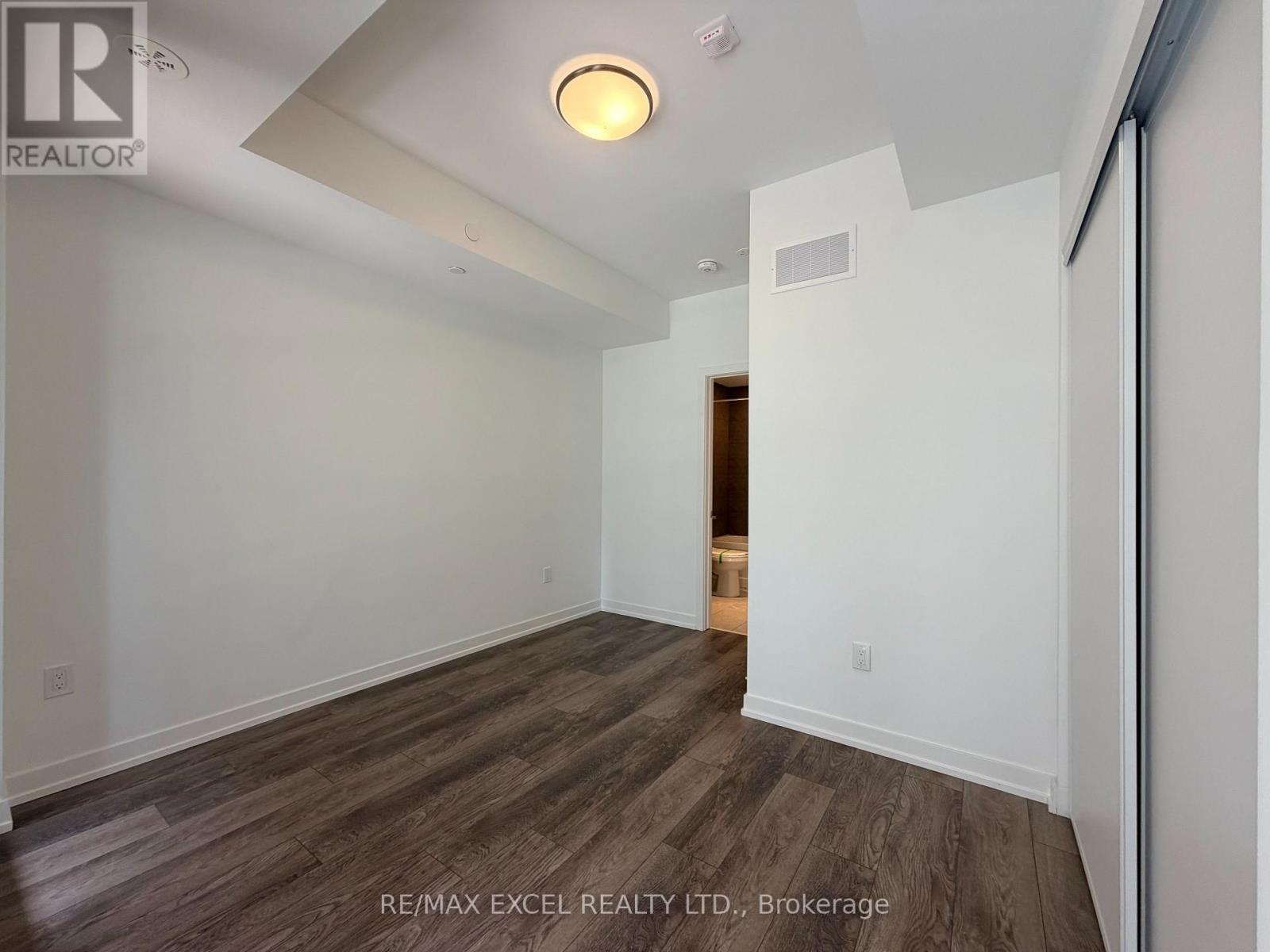 5 - 3069 Pharmacy Avenue, Toronto, Ontario  M1W 2H1 - Photo 22 - E13698020