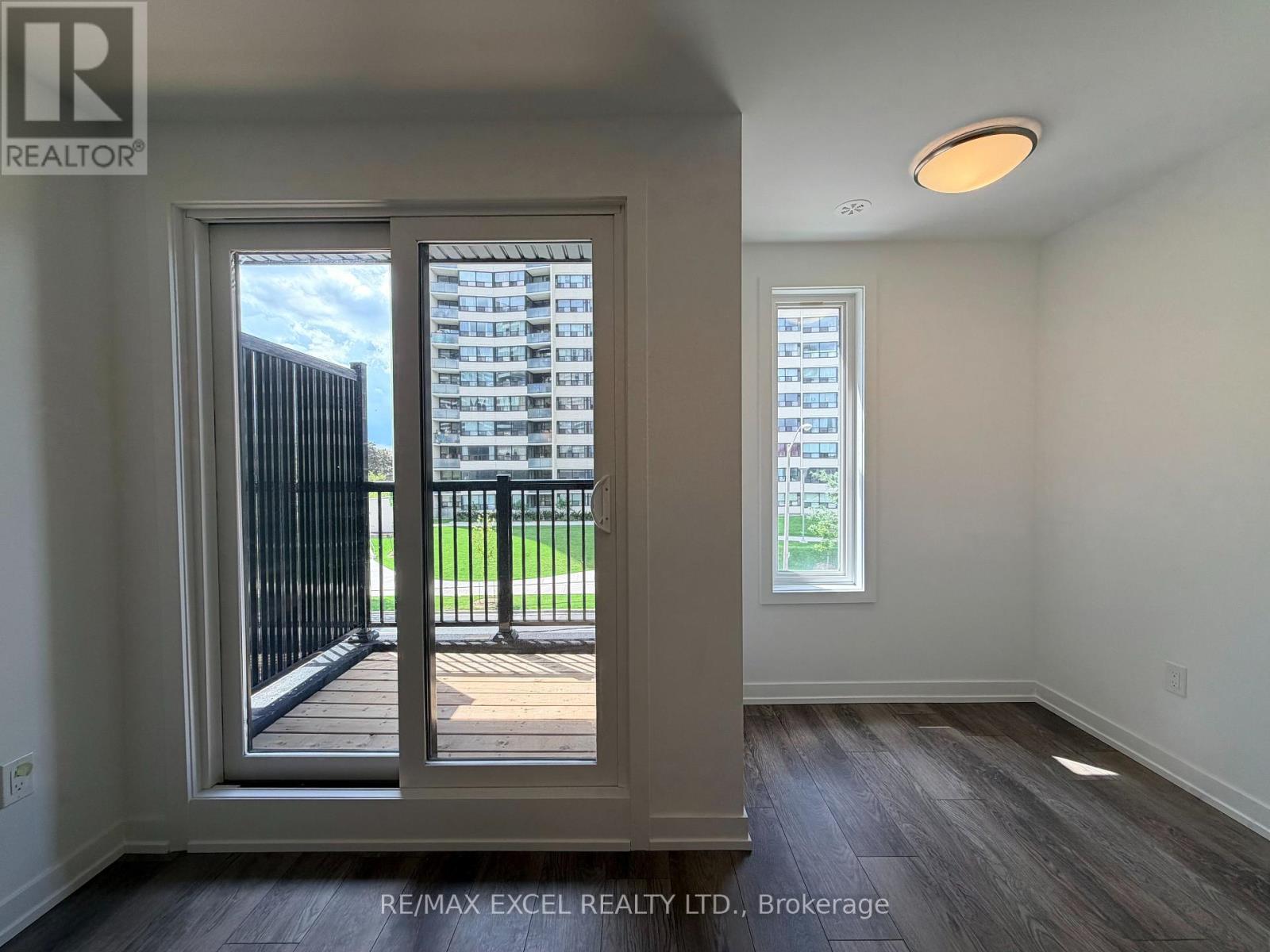 5 - 3069 Pharmacy Avenue, Toronto, Ontario  M1W 2H1 - Photo 29 - E13698020