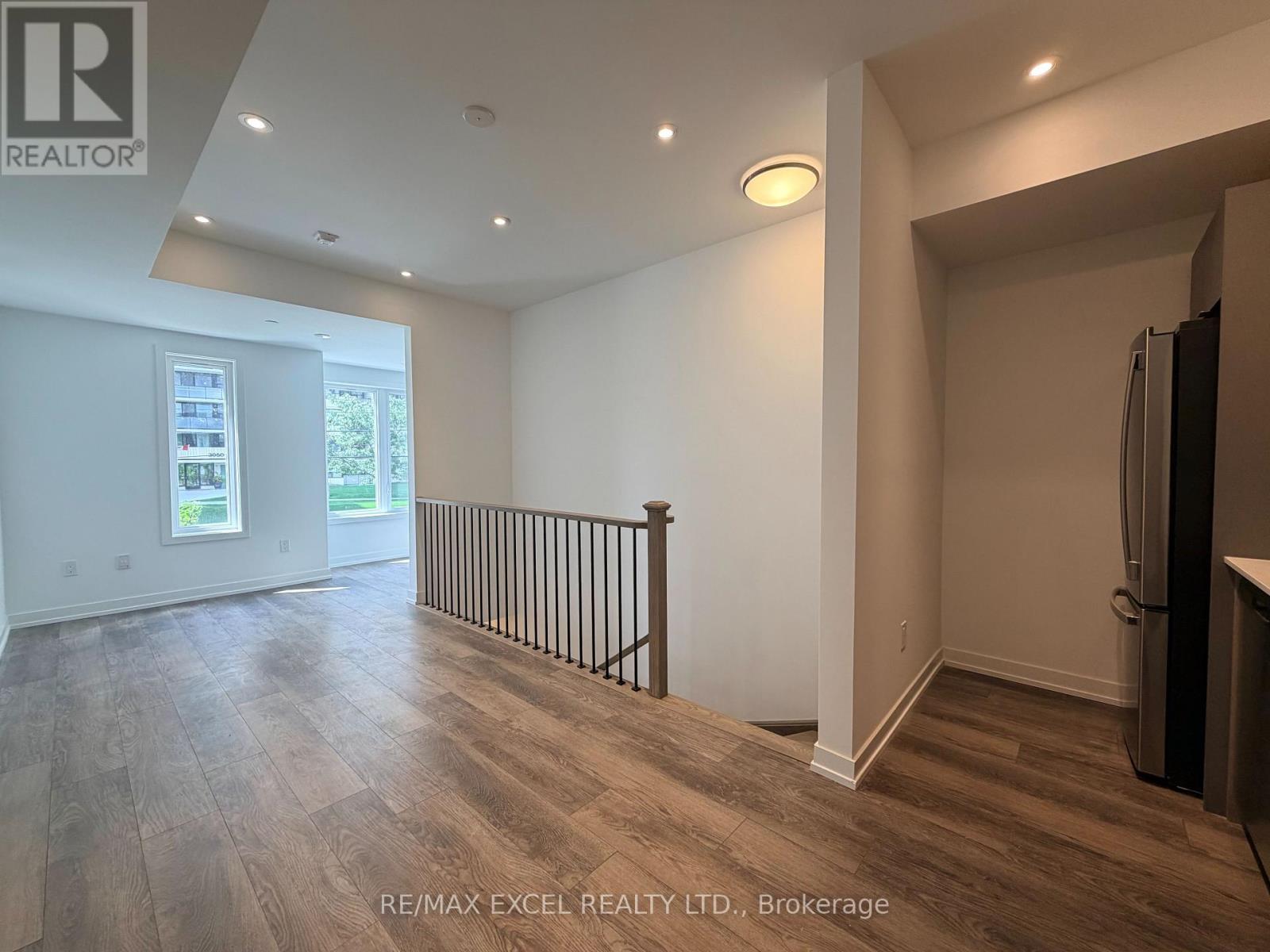 5 - 3069 Pharmacy Avenue, Toronto, Ontario  M1W 2H1 - Photo 8 - E13698020