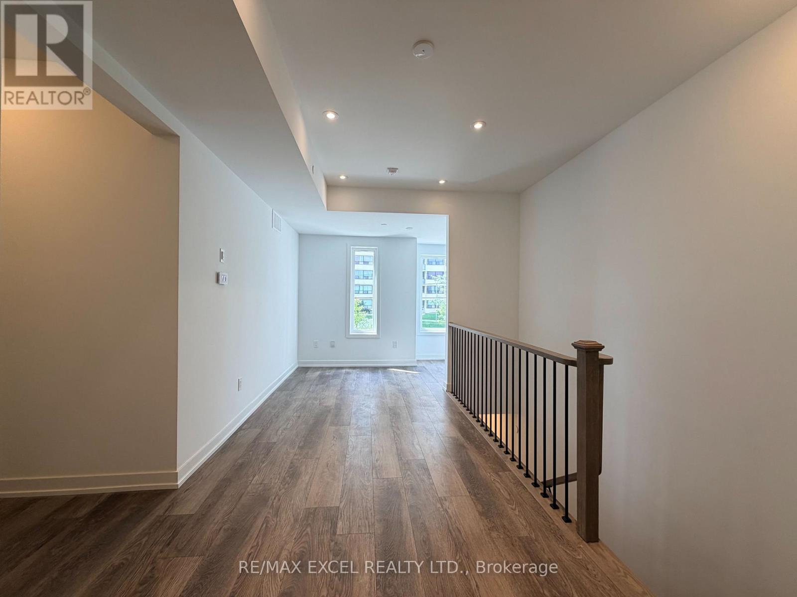 5 - 3069 Pharmacy Avenue, Toronto, Ontario  M1W 2H1 - Photo 9 - E13698020