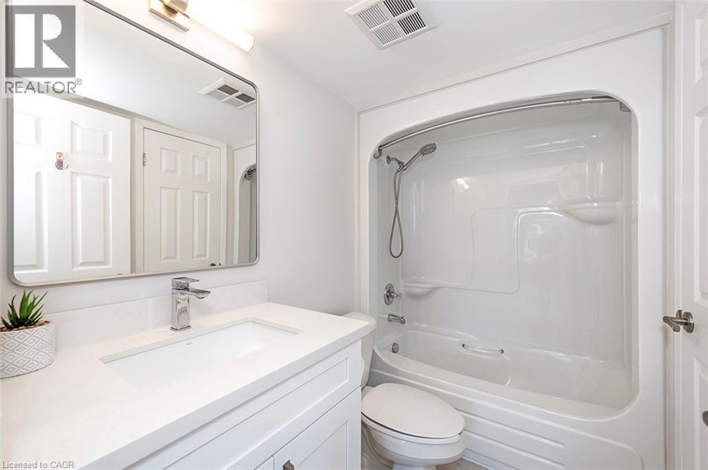 216 W Plains Road W Unit# B405, Burlington, Ontario  L7T 4K8 - Photo 23 - 40857214