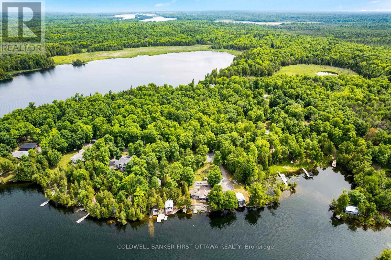 411 PICKEREL BAY ROAD, Lanark Highlands, Ontario