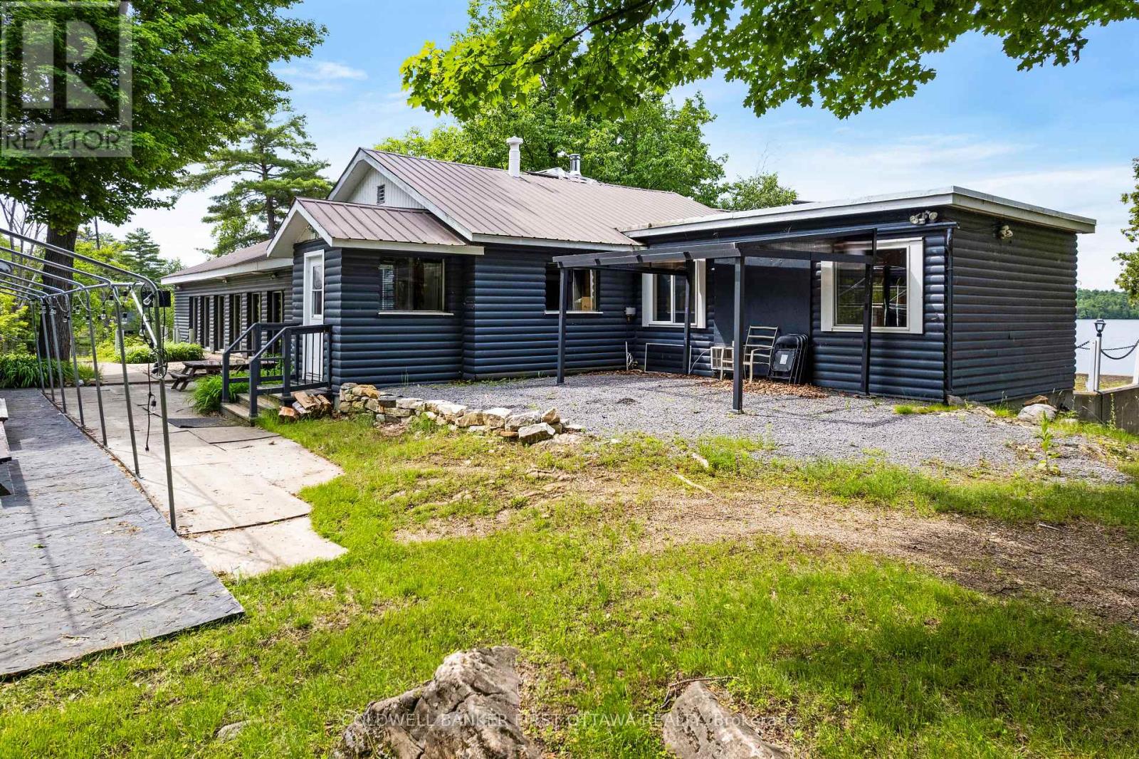 411 Pickerel Bay Road, Lanark Highlands, Ontario  K0A 3L0 - Photo 11 - X13490270