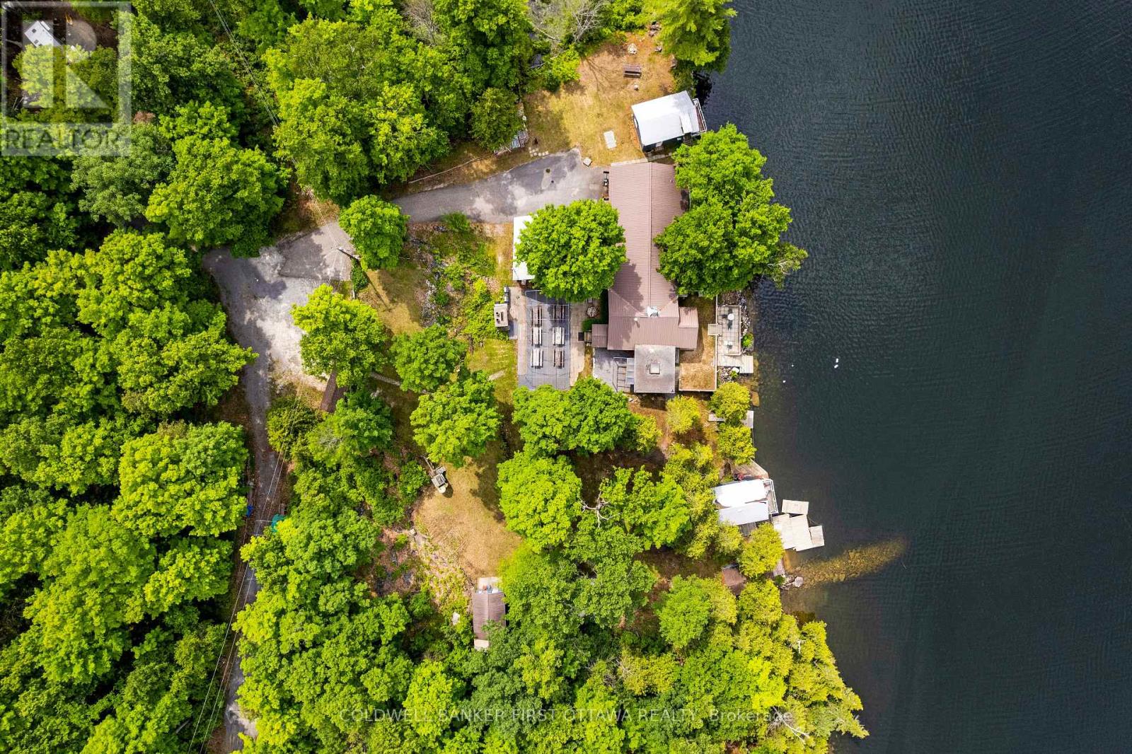 411 Pickerel Bay Road, Lanark Highlands, Ontario  K0A 3L0 - Photo 2 - X13490270