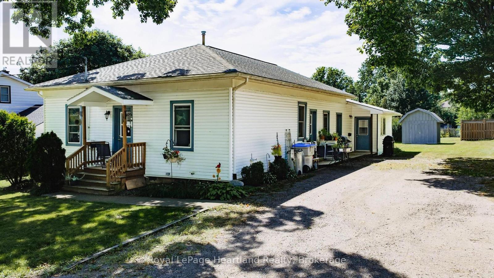 132 QUEEN STREET, central huron (clinton), Ontario