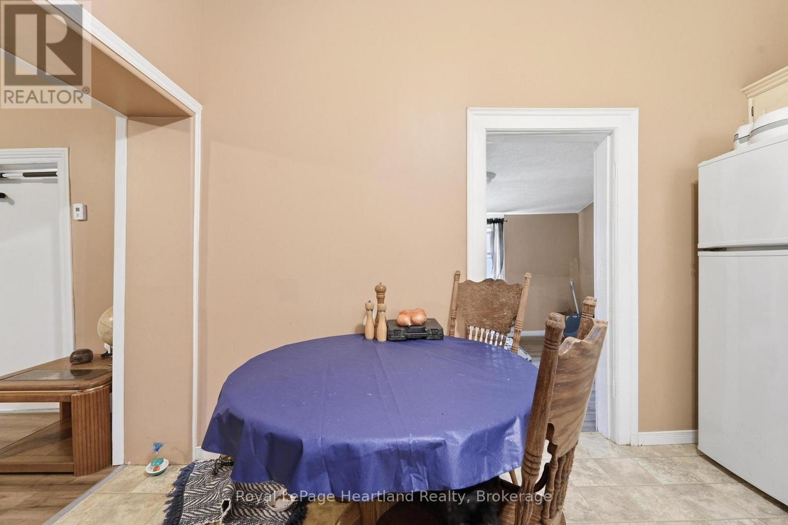 132 Queen Street, Central Huron (Clinton), Ontario  N0M 1L0 - Photo 22 - X13698046