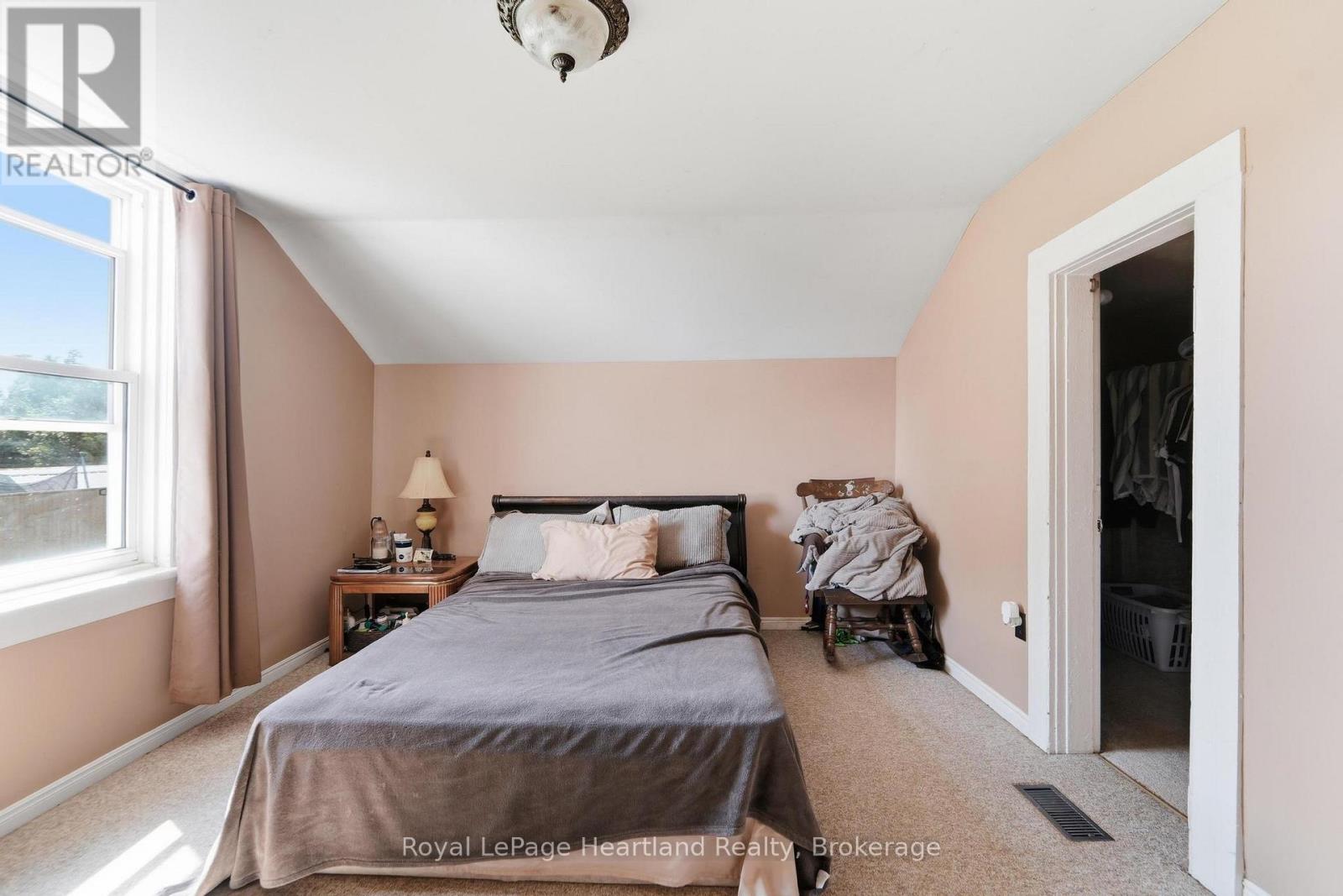 132 Queen Street, Central Huron (Clinton), Ontario  N0M 1L0 - Photo 33 - X13698046