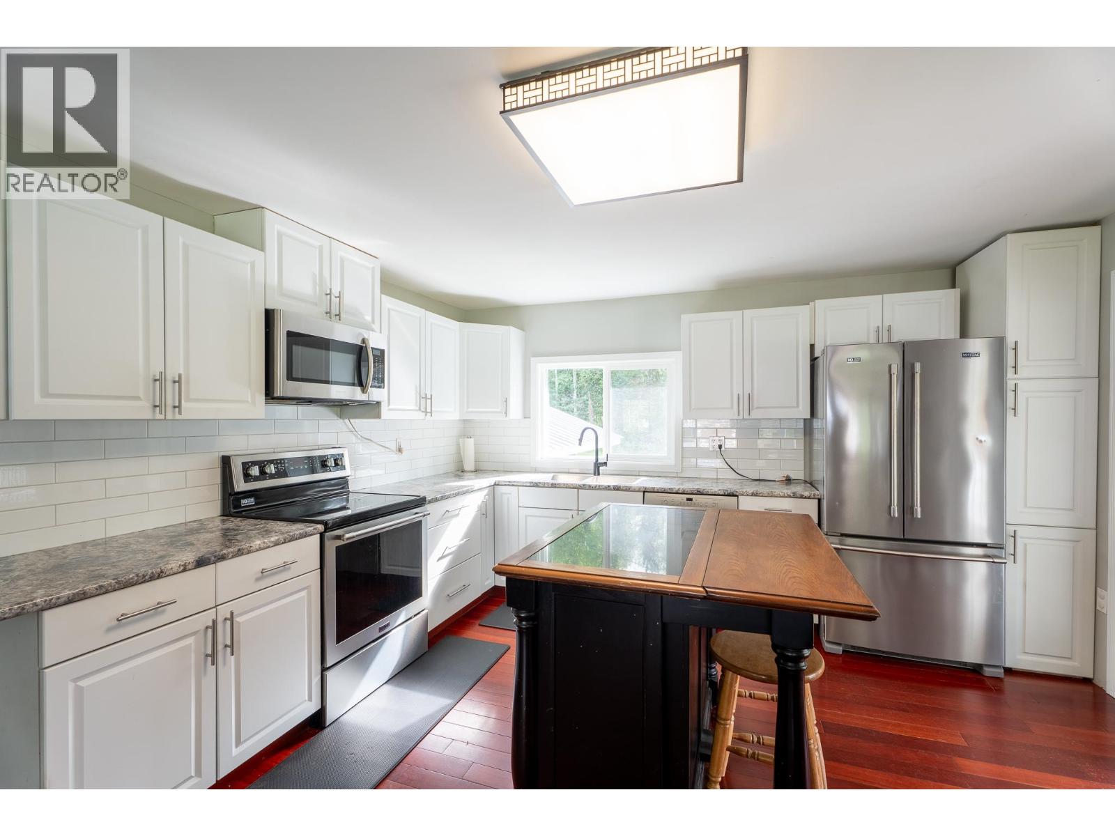 5325 Muermann Road, Prince George, British Columbia  V2K 5V8 - Photo 5 - R3157613