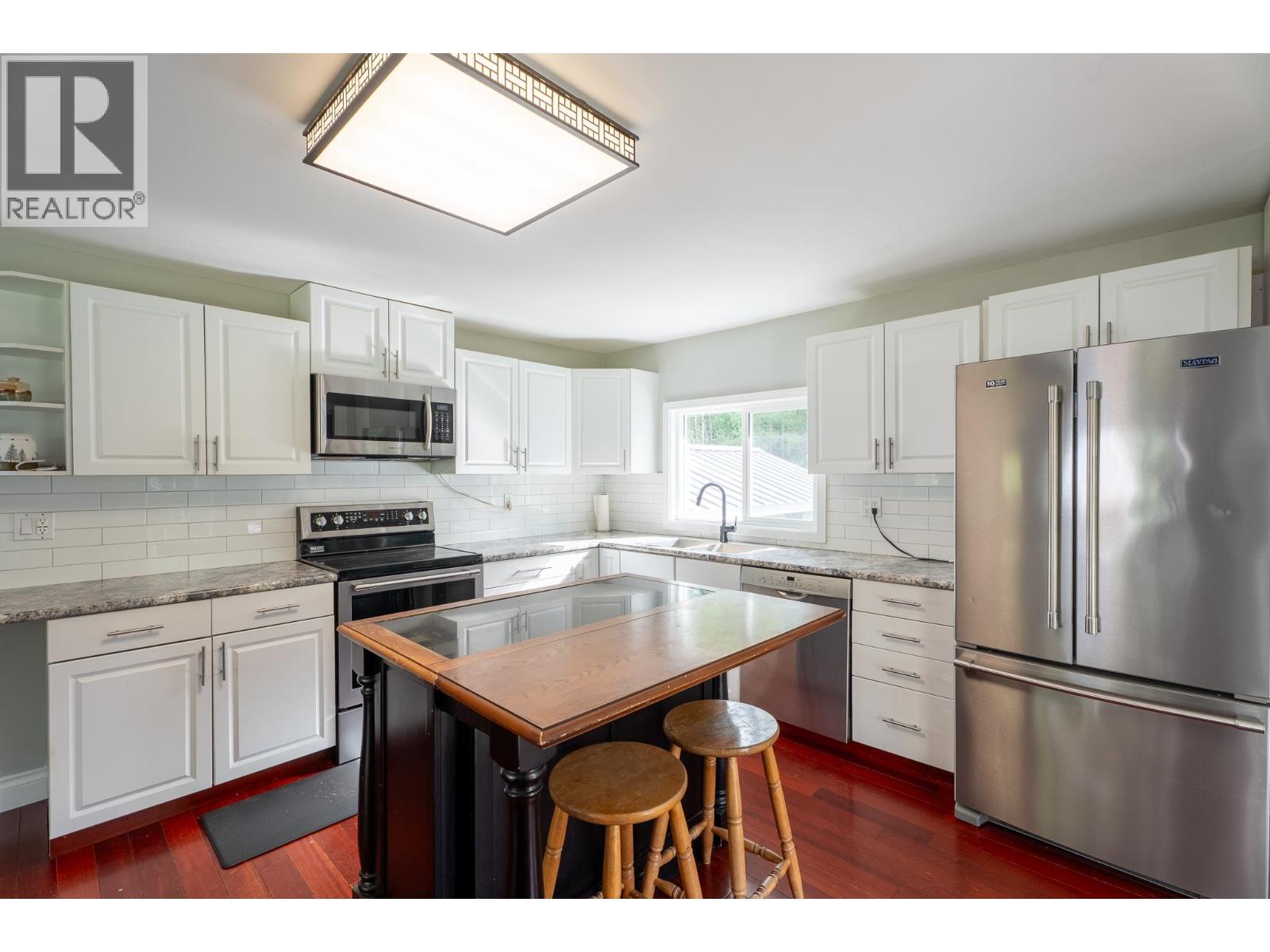 5325 Muermann Road, Prince George, British Columbia  V2K 5V8 - Photo 6 - R3157613