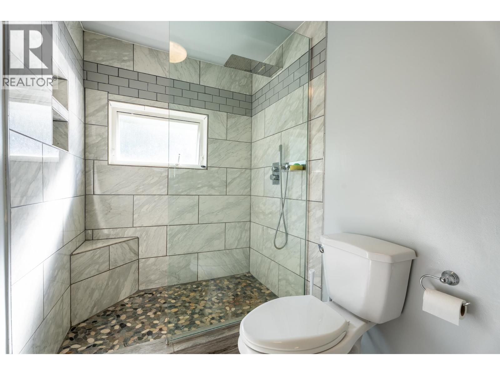 5325 Muermann Road, Prince George, British Columbia  V2K 5V8 - Photo 14 - R3157613