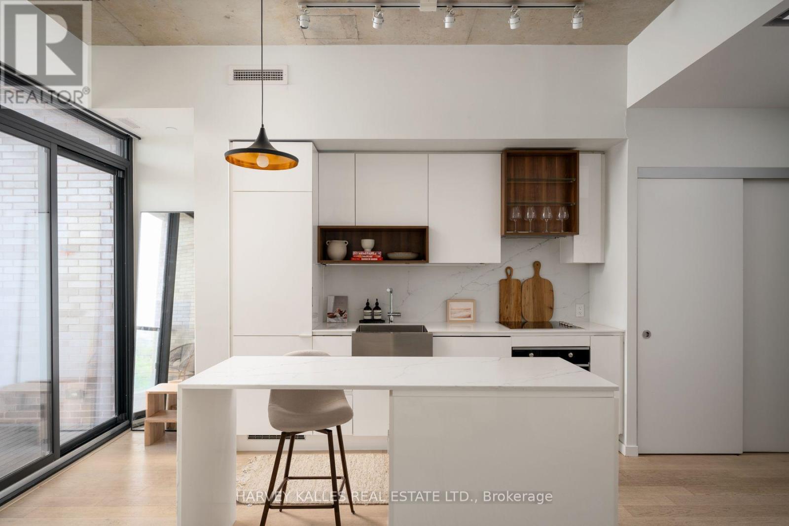 809 - 383 Sorauren Avenue, Toronto, Ontario  M6R 0A4 - Photo 10 - W13697910