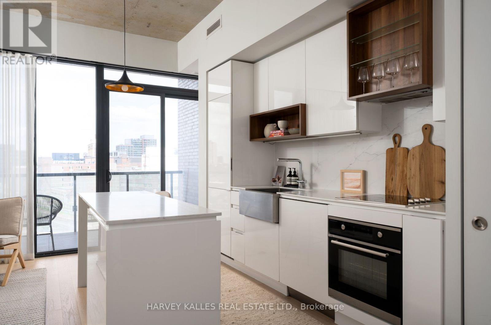 809 - 383 Sorauren Avenue, Toronto, Ontario  M6R 0A4 - Photo 11 - W13697910