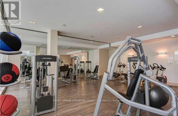 2105 - 4065 Brickstone Mews, Mississauga, Ontario  L5B 0G3 - Photo 13 - W13697958
