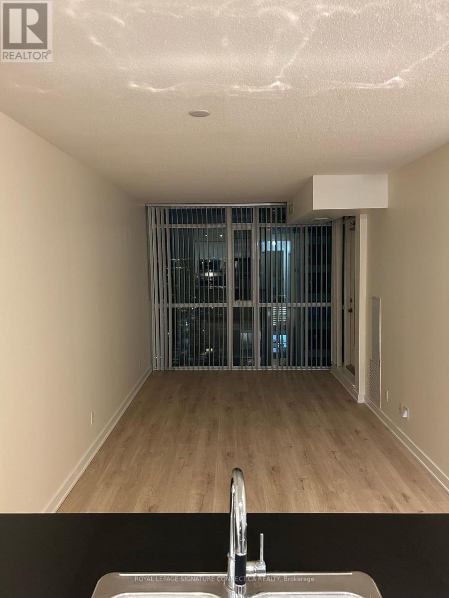 2105 - 4065 Brickstone Mews, Mississauga, Ontario  L5B 0G3 - Photo 5 - W13697958