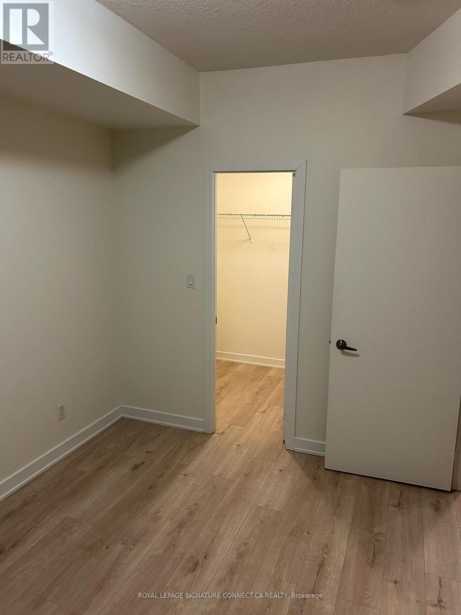 2105 - 4065 Brickstone Mews, Mississauga, Ontario  L5B 0G3 - Photo 9 - W13697958