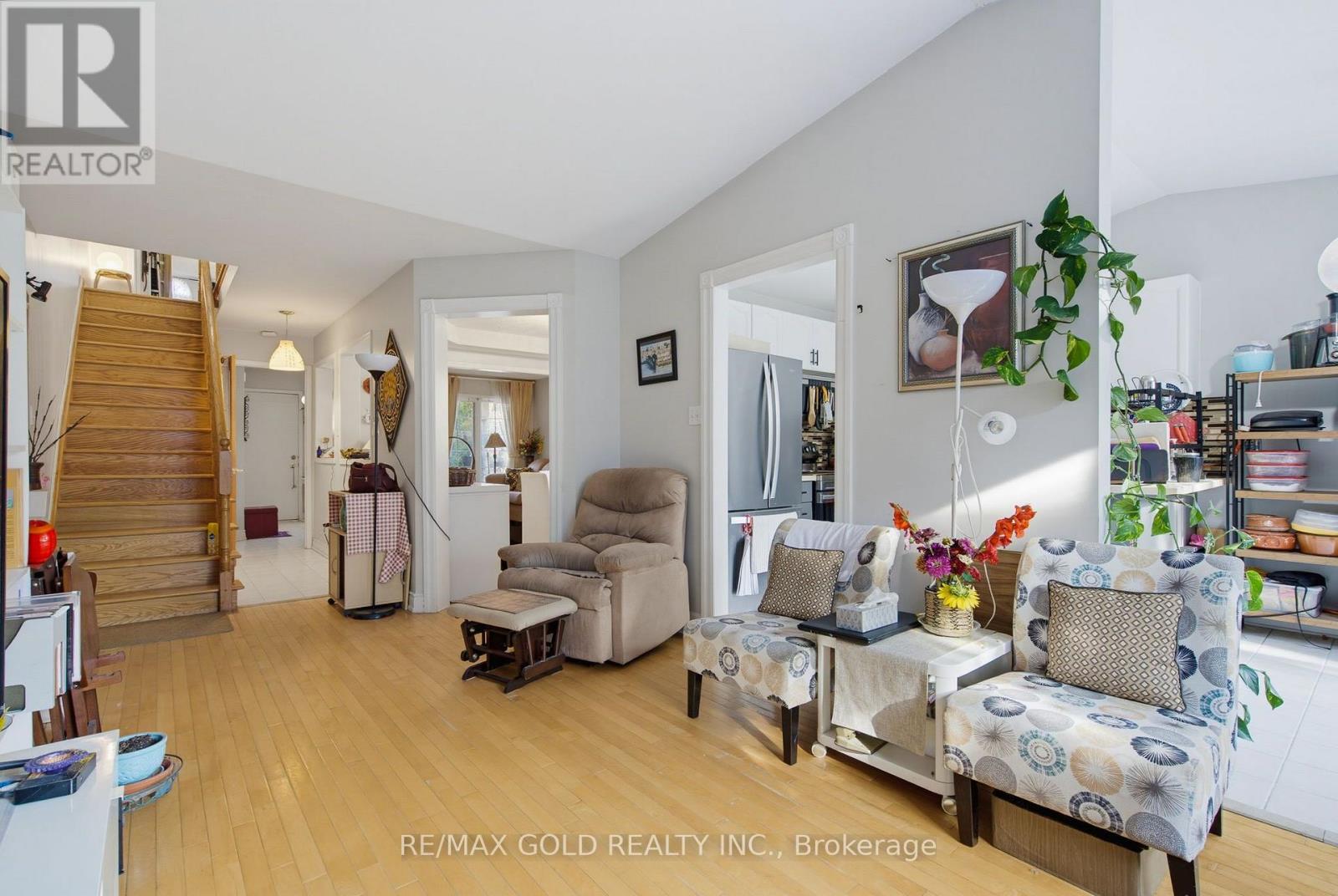 51 Alaskan Summit Court, Brampton, Ontario L6R 1N9 - Photo 11 - W13697962