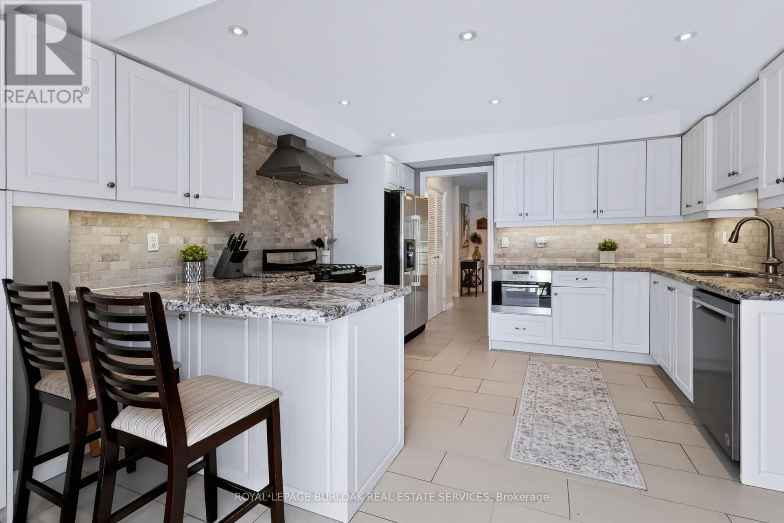 4248 Dunvegan Road, Burlington, Ontario  L7L 1P8 - Photo 10 - W13697974