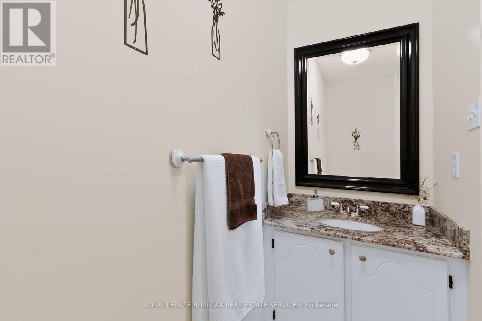 4248 Dunvegan Road, Burlington, Ontario  L7L 1P8 - Photo 16 - W13697974
