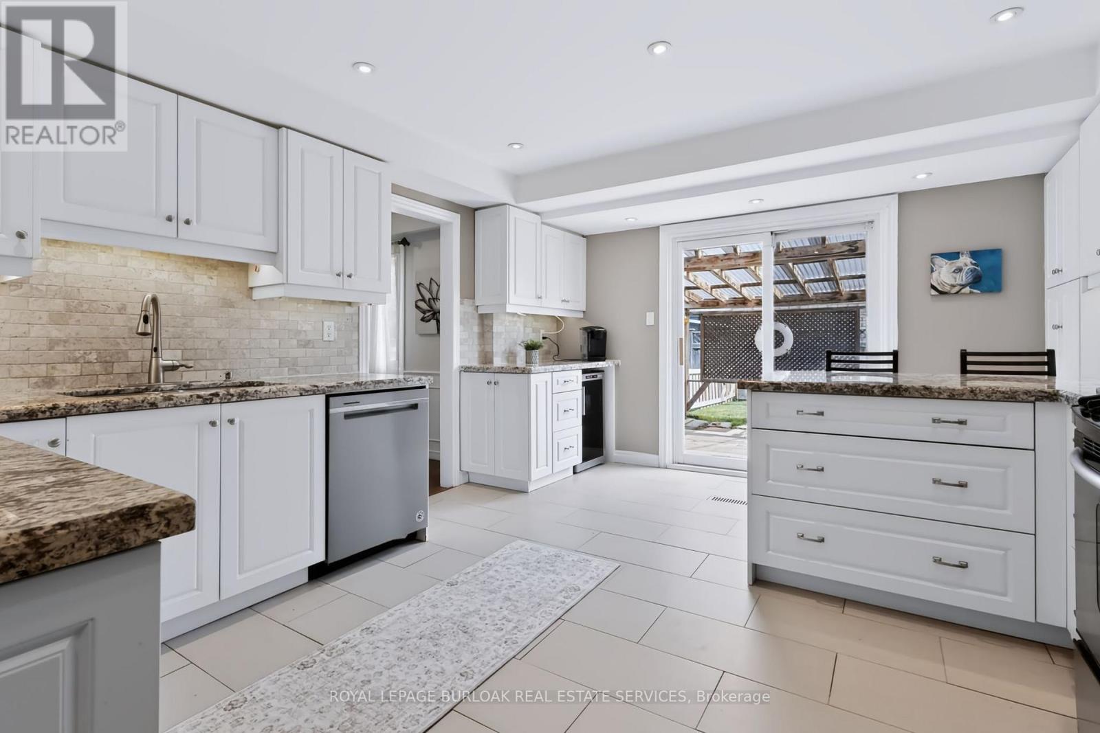 4248 Dunvegan Road, Burlington, Ontario  L7L 1P8 - Photo 7 - W13697974