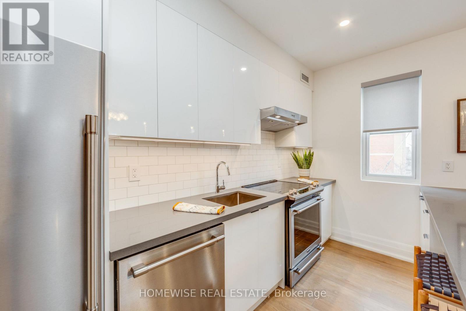 101 - 1340 King Street W, Toronto, Ontario  M6K 1H1 - Photo 11 - W13697986