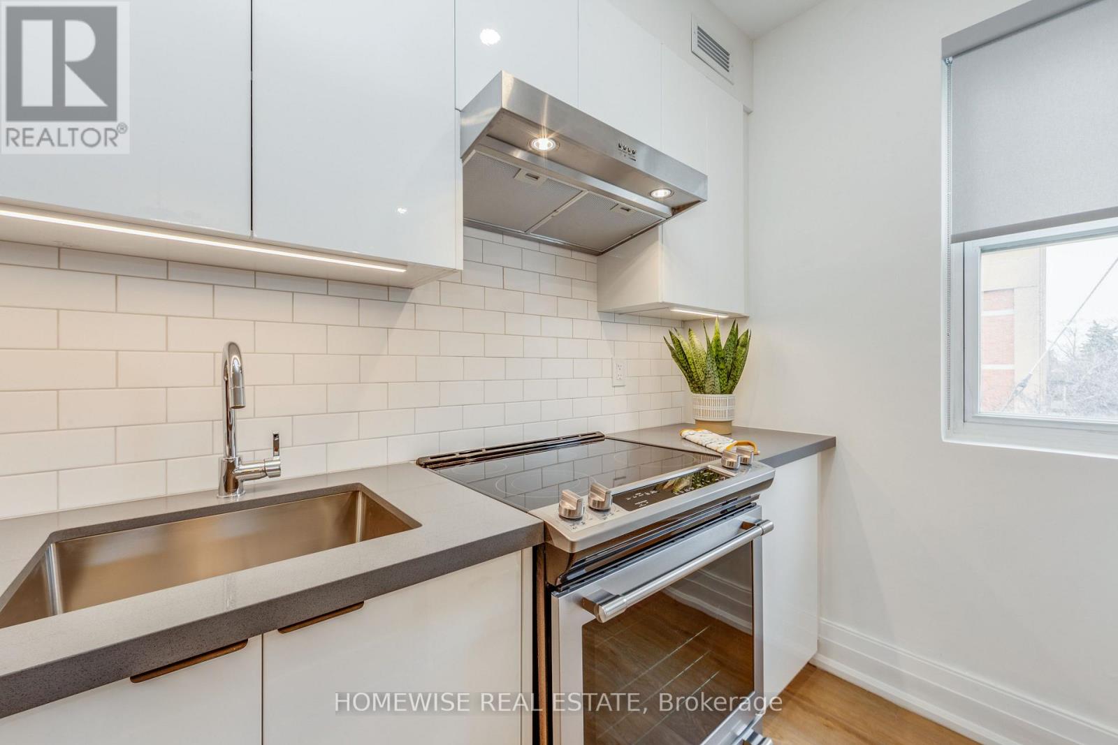 101 - 1340 King Street W, Toronto, Ontario  M6K 1H1 - Photo 15 - W13697986