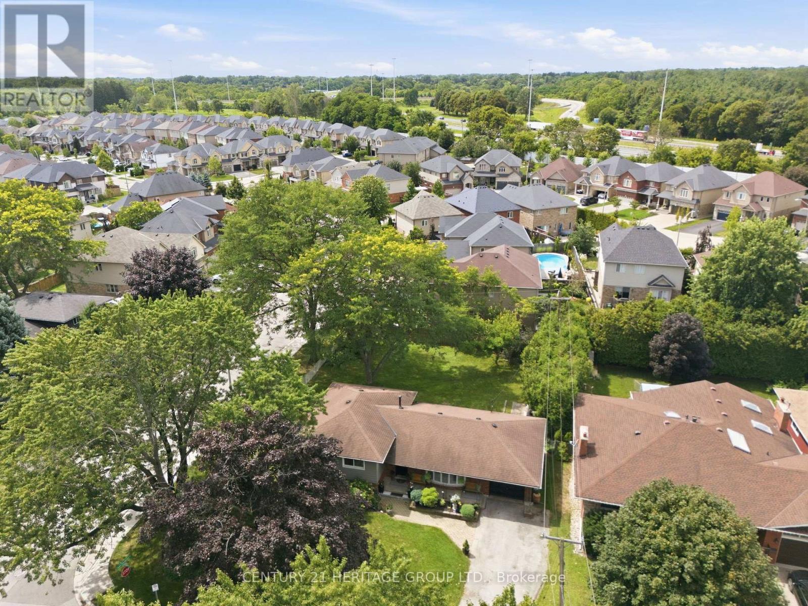 314 Harmony Road, Hamilton, Ontario  L8G 2T2 - Photo 6 - X13697908
