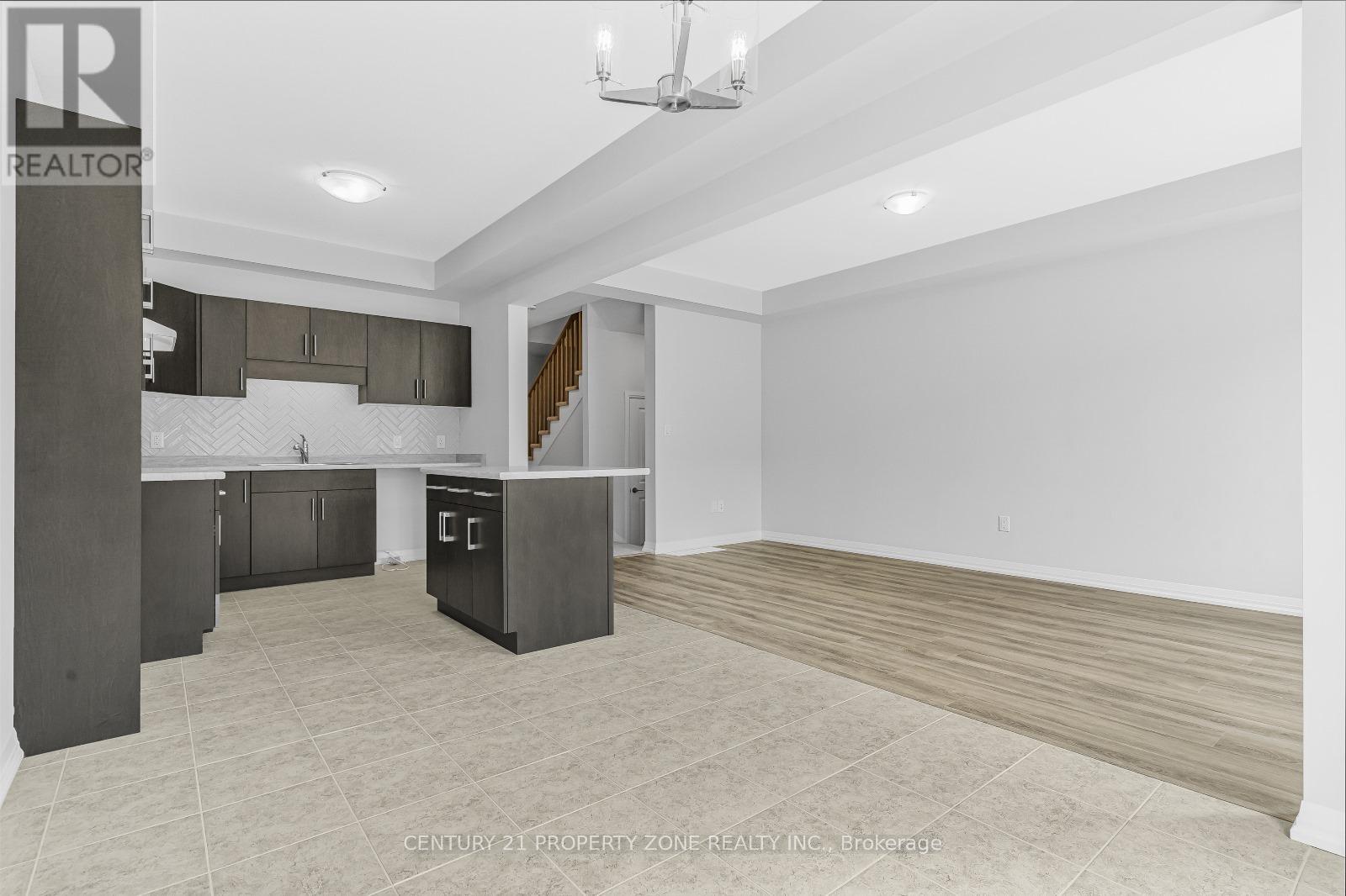 74 William Street, Pelham, Ontario  L0S 1E1 - Photo 2 - X13697914