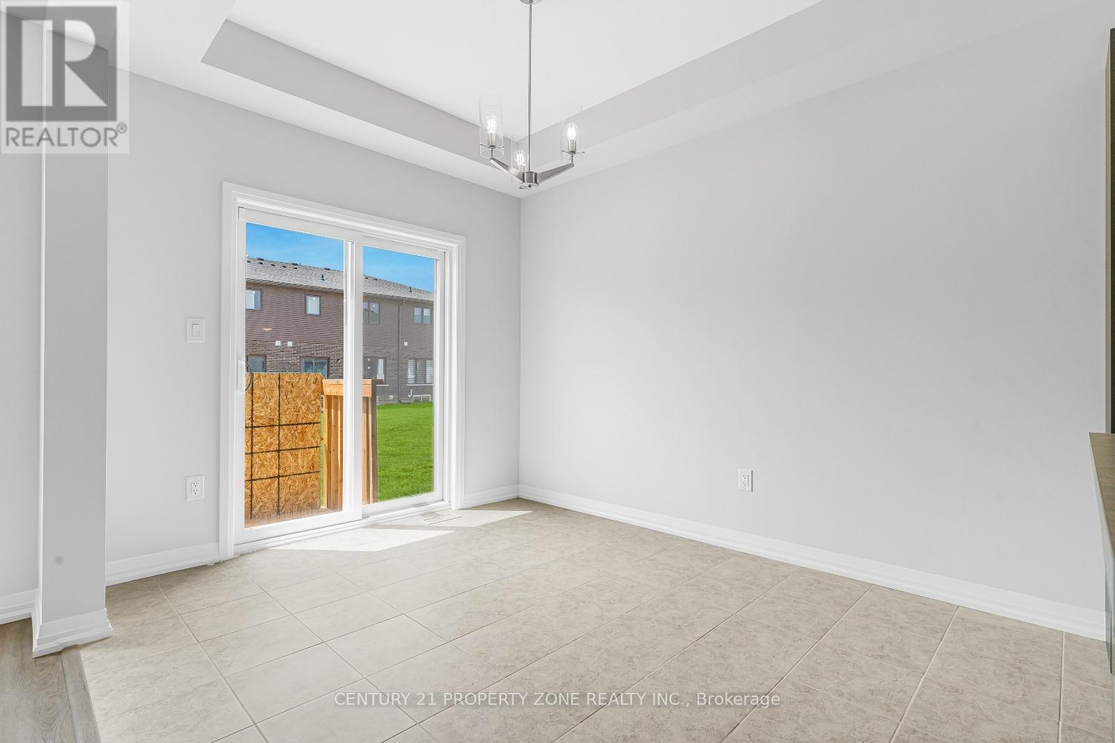 74 William Street, Pelham, Ontario  L0S 1E1 - Photo 5 - X13697914