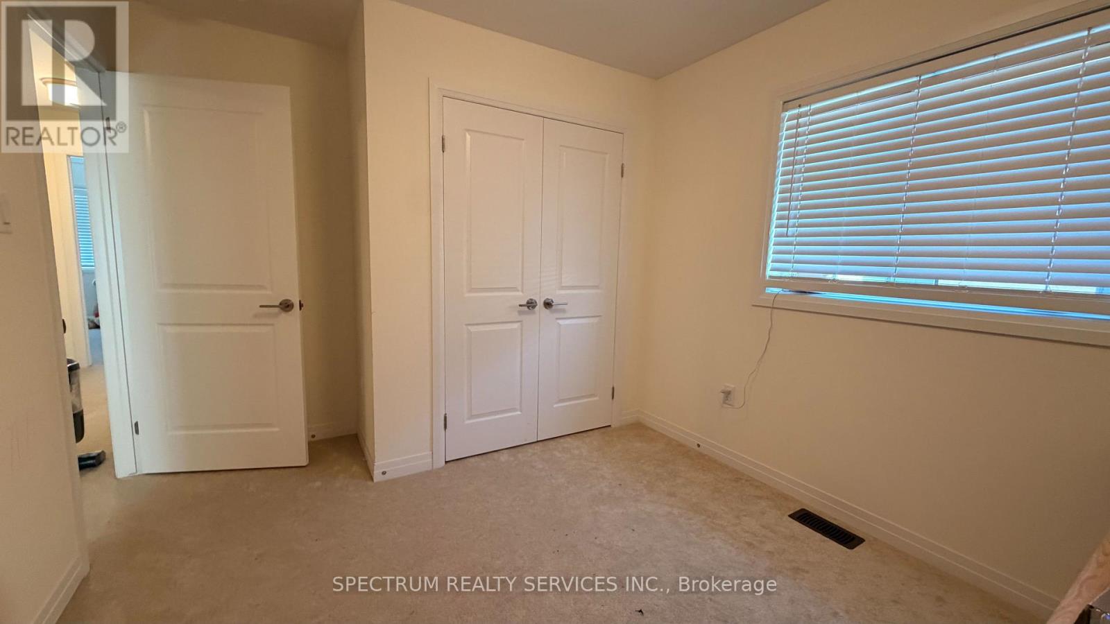 45 Dennis Avenue, Brantford, Ontario  N3V 0B9 - Photo 11 - X13698016