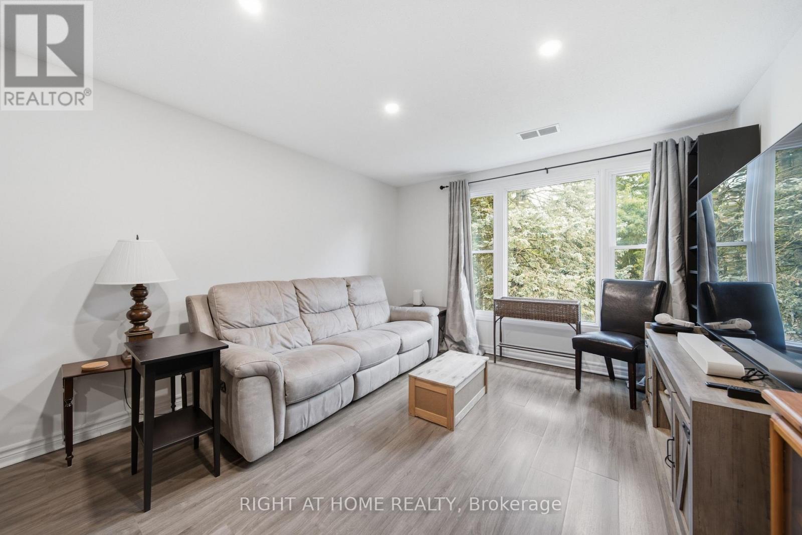 19 - 65 Glamis Road, Cambridge, Ontario N1R 6W4 - Photo 13 - X13698032