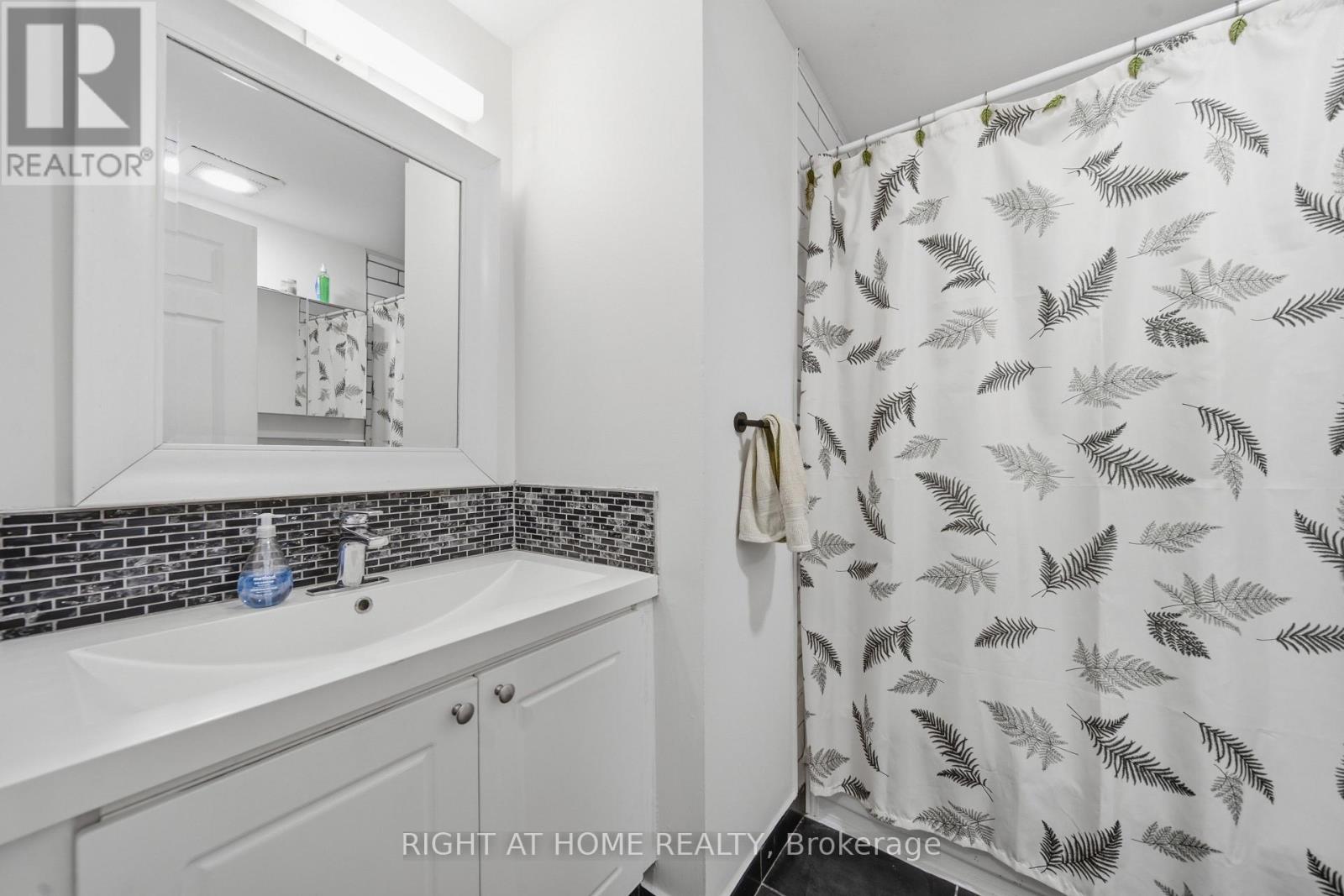 19 - 65 Glamis Road, Cambridge, Ontario N1R 6W4 - Photo 16 - X13698032