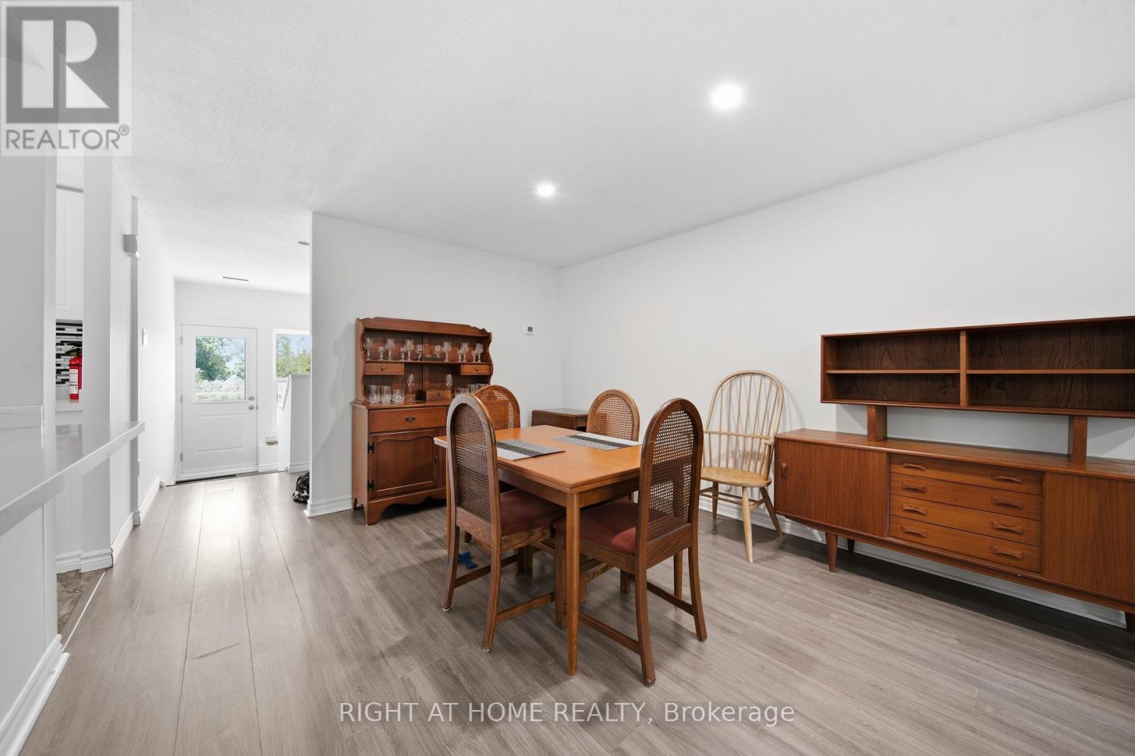 19 - 65 Glamis Road, Cambridge, Ontario N1R 6W4 - Photo 7 - X13698032