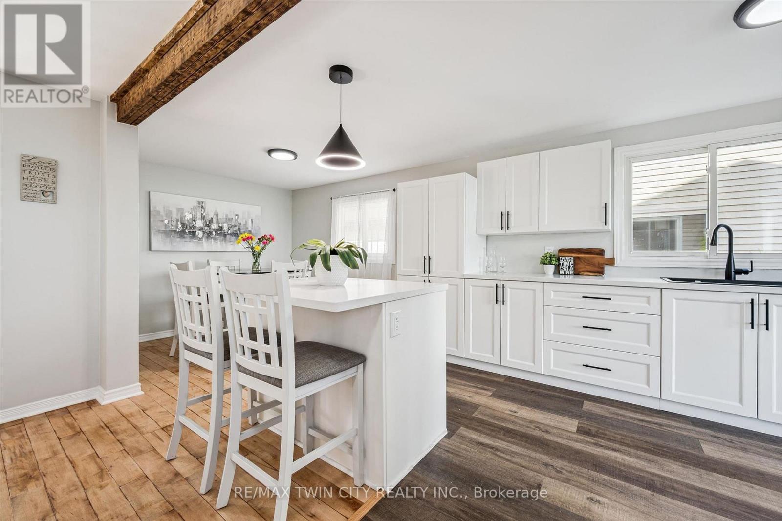 54 Royal Orchard Place, Kitchener, Ontario N2N 1Z6 - Photo 11 - X13698050