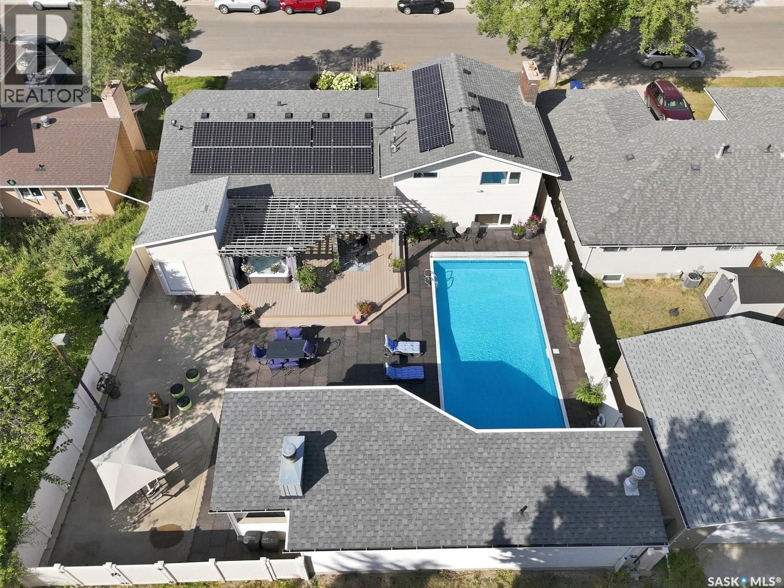 273 Carleton Drive, Saskatoon, Saskatchewan  S7H 3P1 - Photo 4 - SK046216
