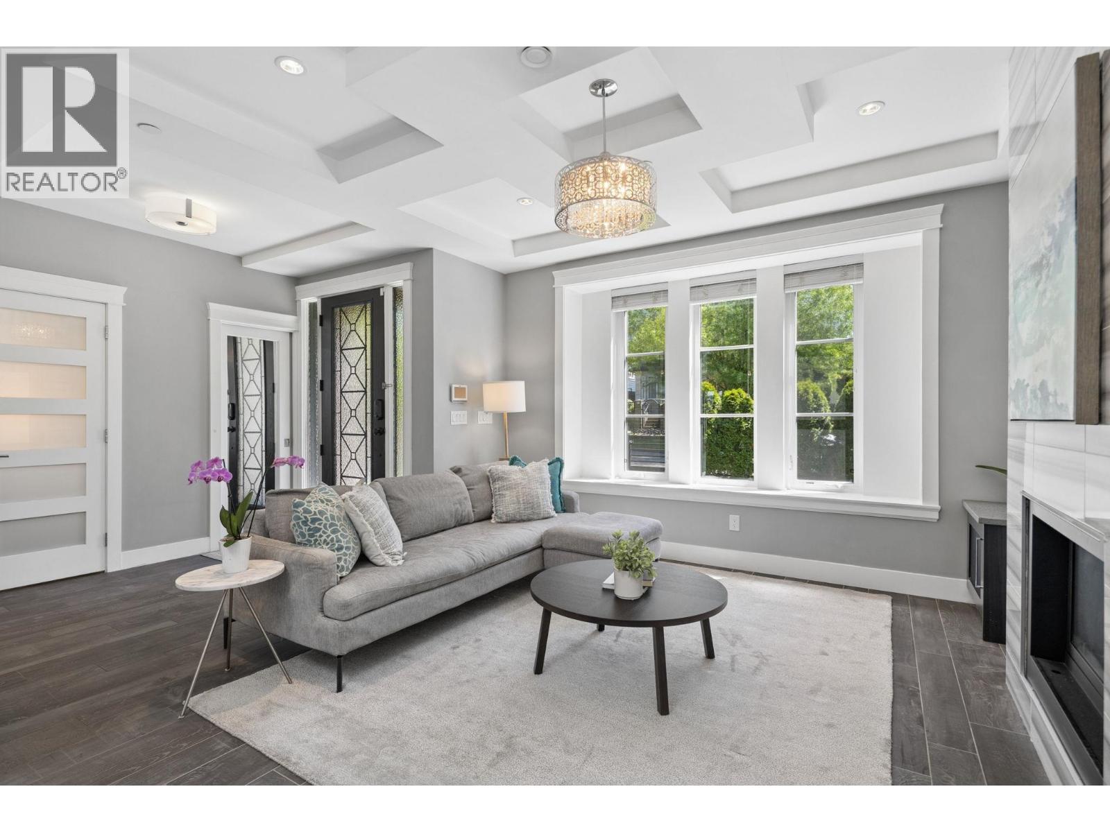 3233 Grant Street, Vancouver, British Columbia  V5K 3J1 - Photo 6 - R3137205